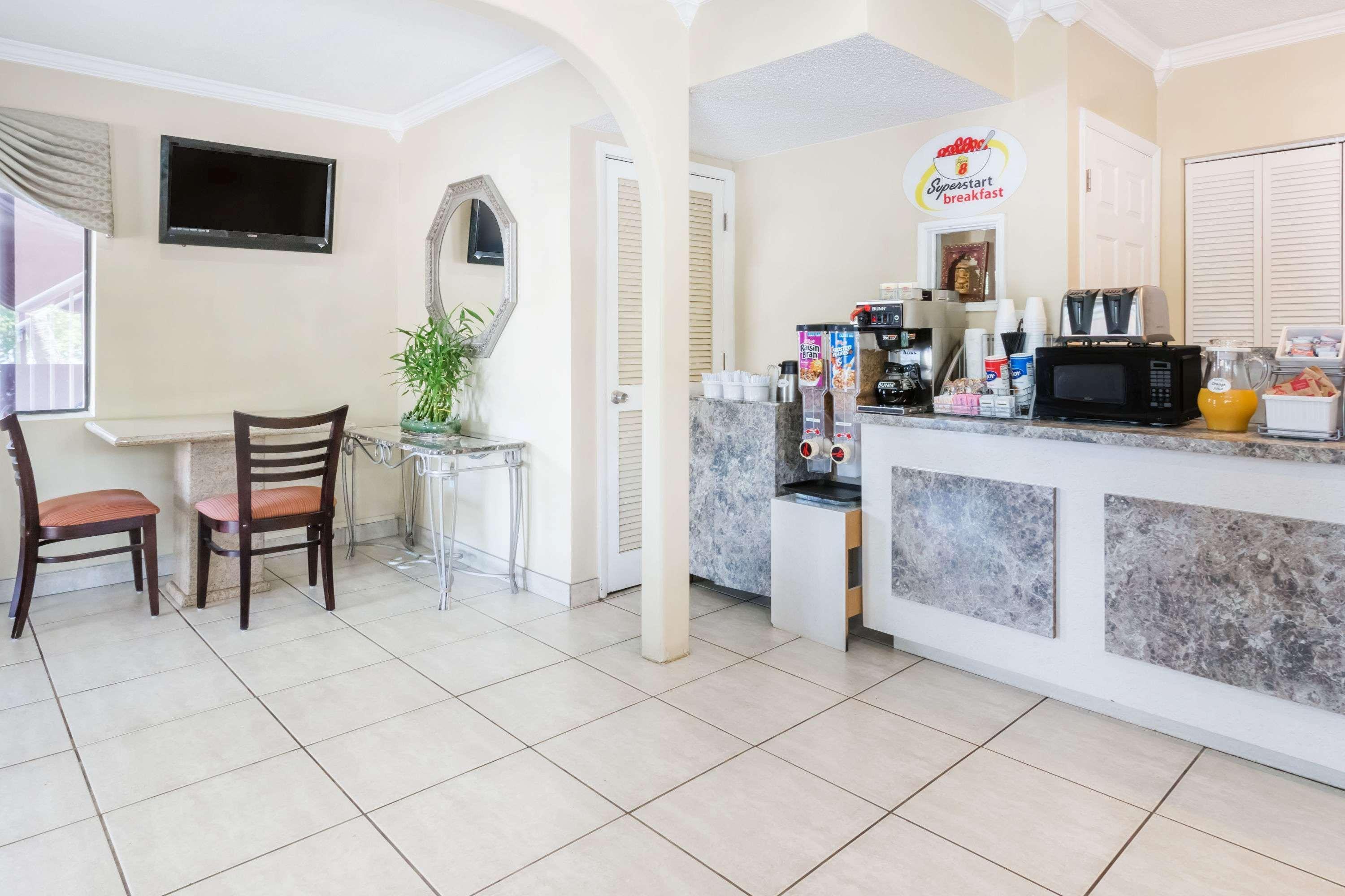 Super 8 By Wyndham Ft Walton Beach Fort Walton Beach Esterno foto