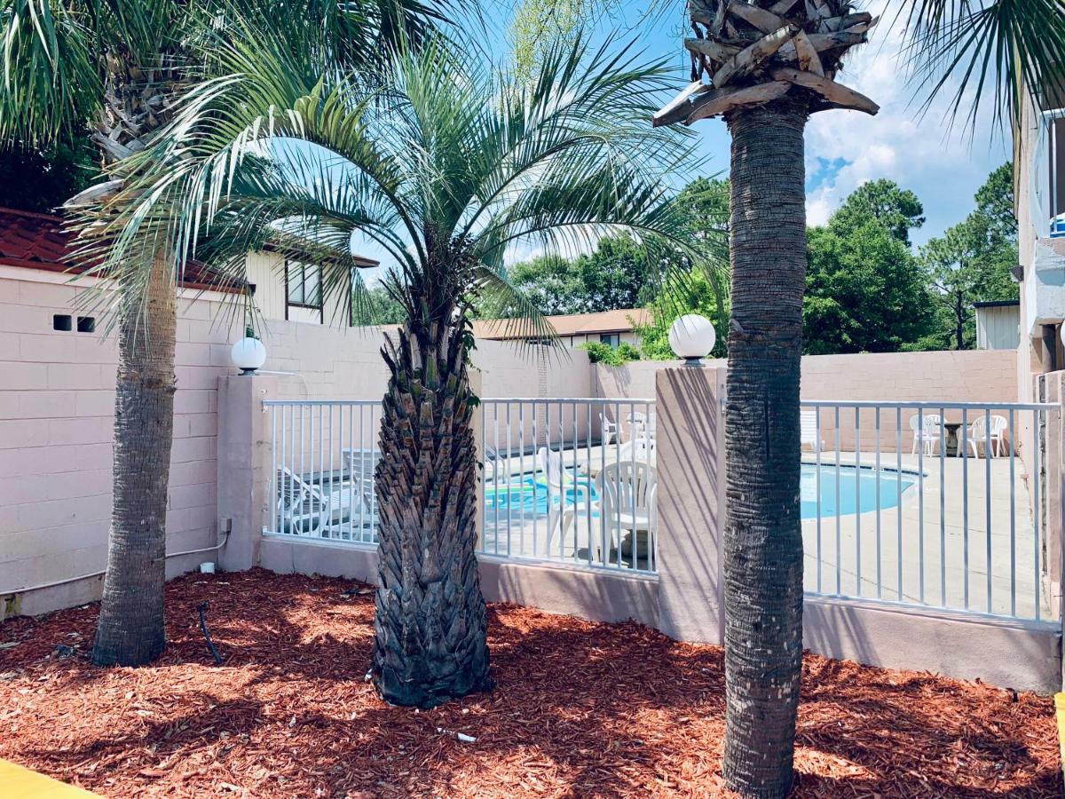 Super 8 By Wyndham Ft Walton Beach Fort Walton Beach Esterno foto